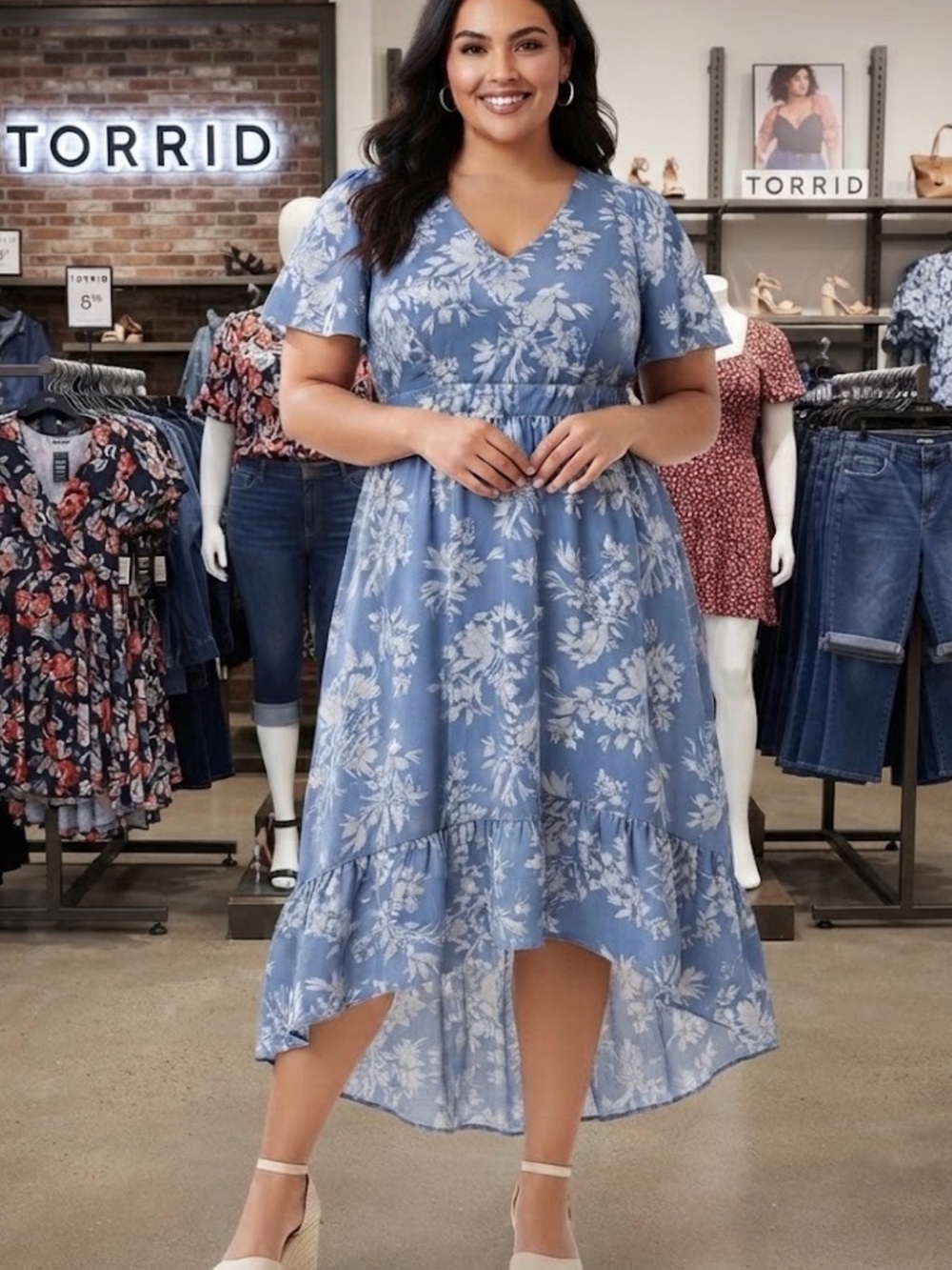 torrid NWT Blue Floral High-Low V-Neck Dress with Flutter Sleeves